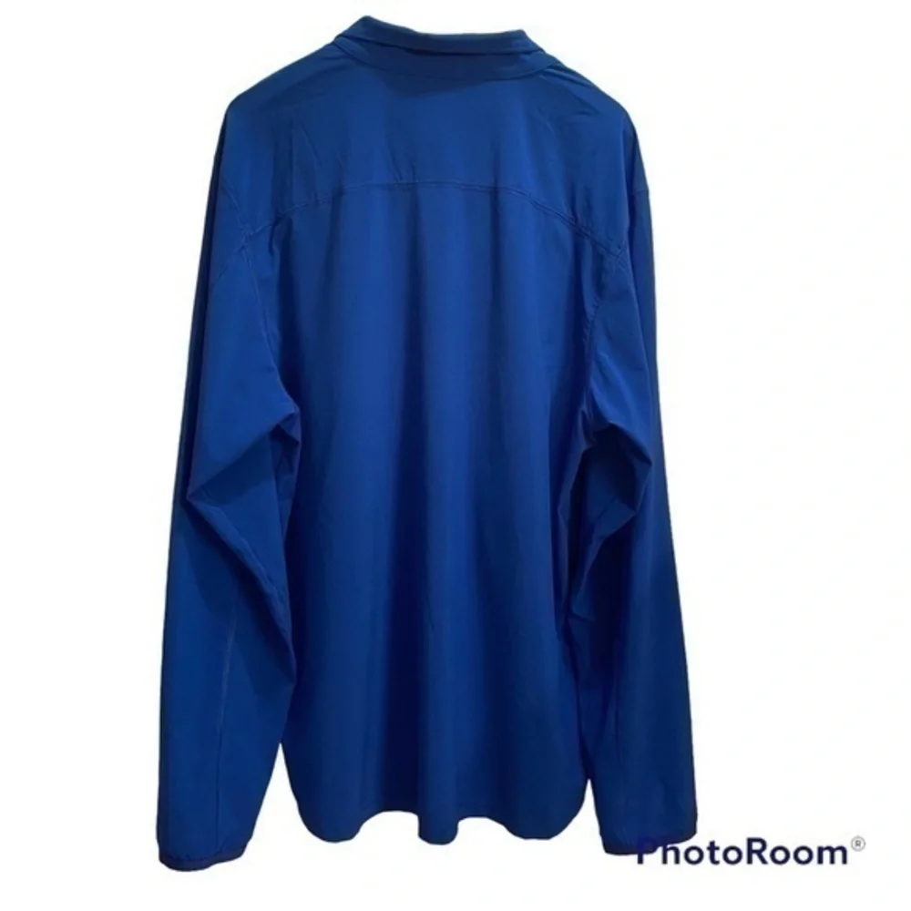 🌺 3/$25 🌺 GAP — Kentucky Blue // Athletic‎ Fit Lightweight Pullover